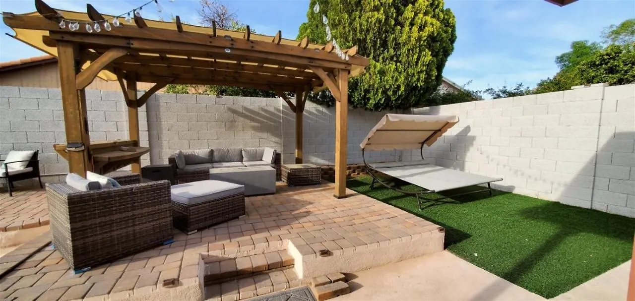 Spacious House With Pool Heater, Hot Tub, Billiards Phoenix Casa vacanze