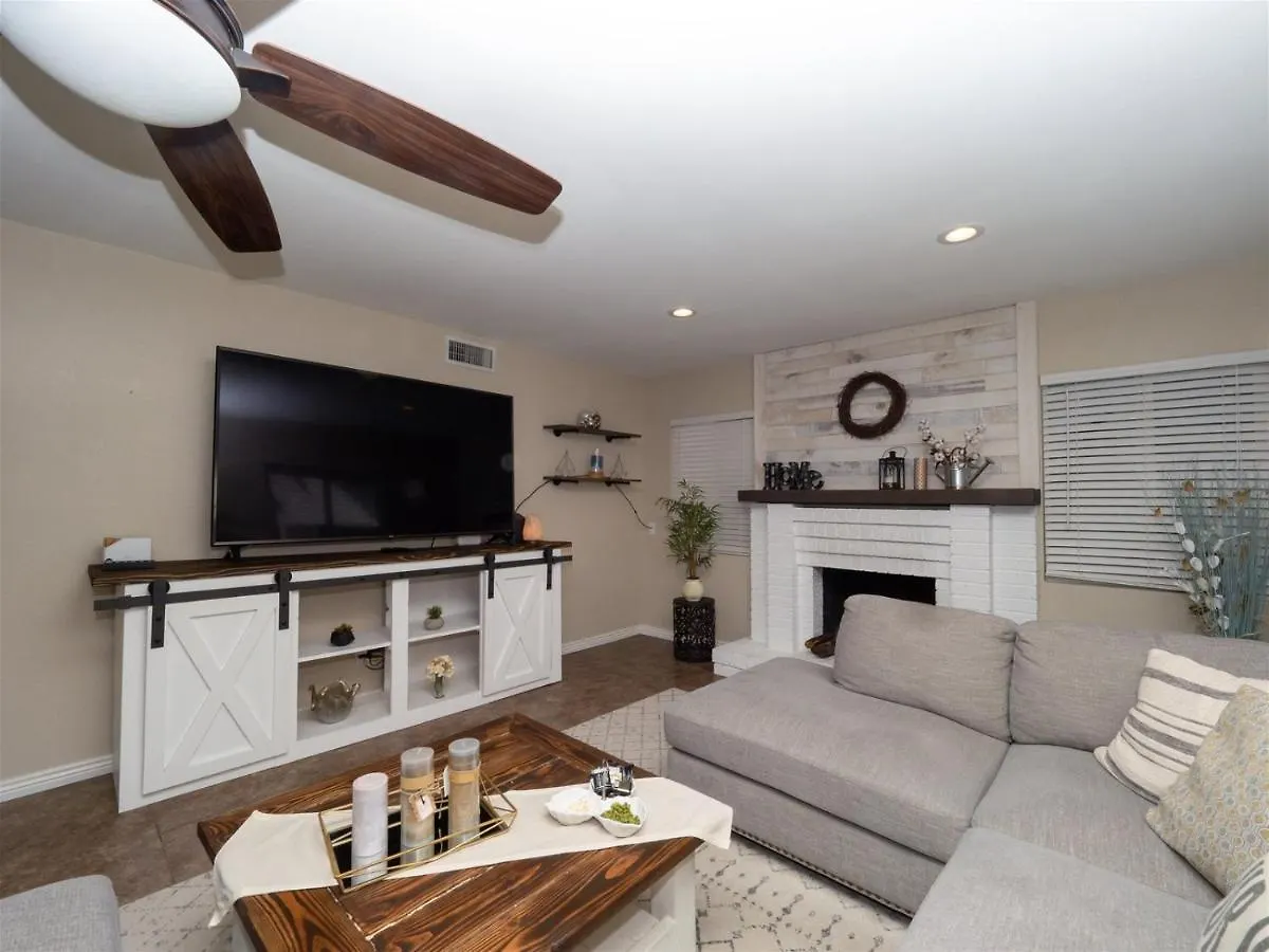 Spacious House With Pool Heater, Hot Tub, Billiards Phoenix Casa vacanze