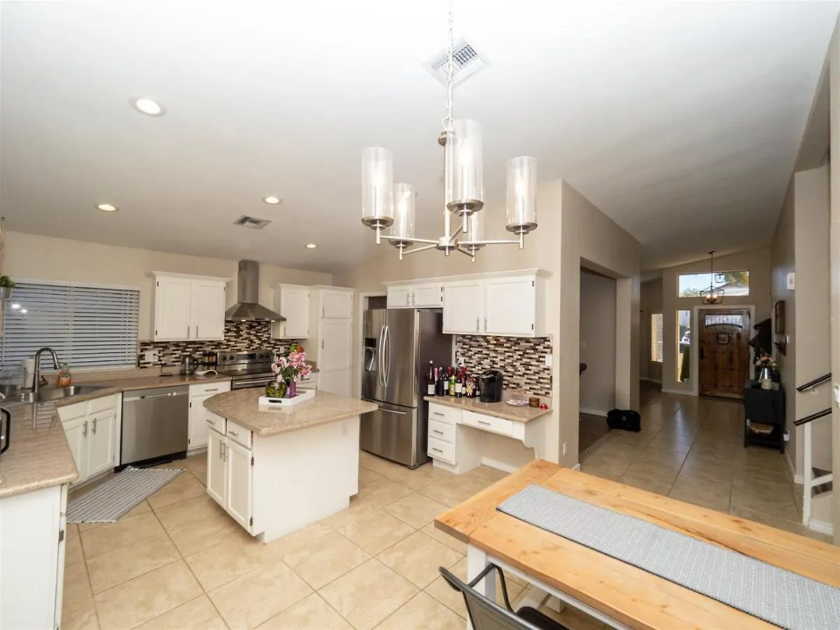 Spacious House With Pool Heater, Hot Tub, Billiards Phoenix 0*,  Stati Uniti