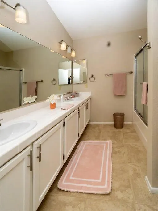 Spacious House With Pool Heater, Hot Tub, Billiards Phoenix Casa vacanze